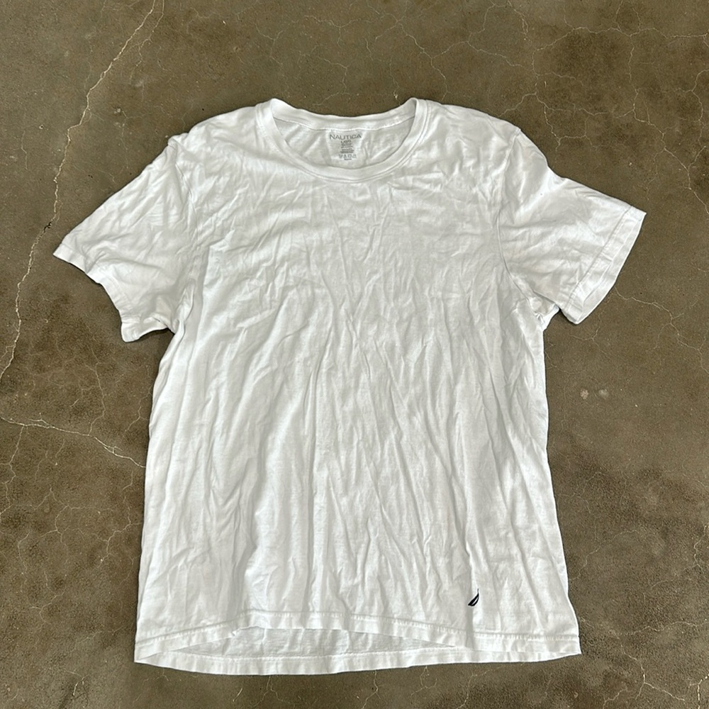 White t shirt